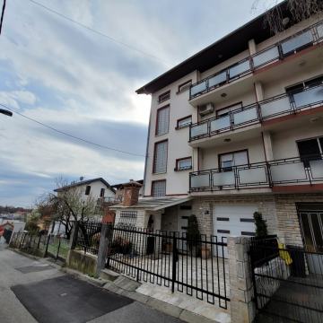 Obiteljska Kuća-ZGRADA: Zagreb (Donji Bukovac), 355.00 m2