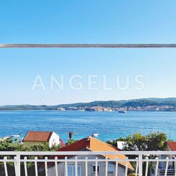 Orebić, apartmanska kuća s fantastičnim pogledom na Korčulu