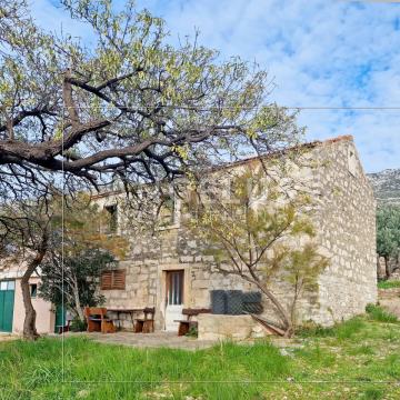 Orebić, Postup - PRILIKA - kamena kuća s velikim potencijalom i vrhuns