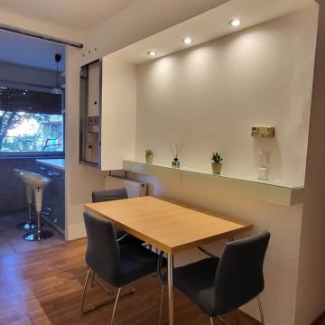 Osijek, (žuto naselje), dvosobni stan, 55 m2, VRLO TRAŽENA LOKACIJA