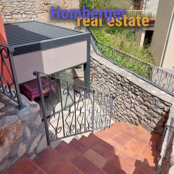 Otok ZLARIN - autohtona, renovirana kamena kuća