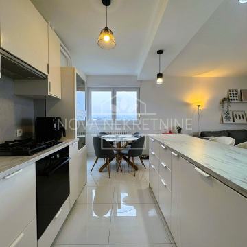 Peščenica, Ivanićgradska - 65m2, renoviran, svijetao stan