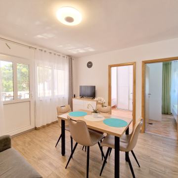 Petrčane, DUPLEX KUĆA S POGLEDOM NA MORE!