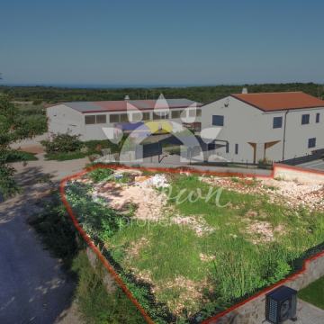 Poreč okolica, građevinsko zemljište u mirnom mjestu