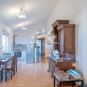 Poreč okolica, stan na prvom katu i pogled more