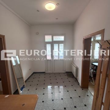 Poslovni prostor 82,35 m², Ogrizovićeva, BEZ PROVIZIJE!