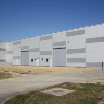 Poslovni prostor: Antunovac, skladišni/radiona, 300 m2
