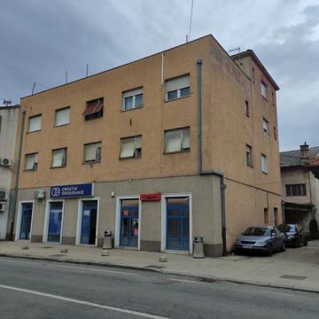 Poslovni prostor: Knin, 161,42 m2