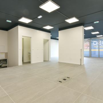 Poslovni prostor sa skladištem L1, Zagreb (Novi Jelkovec), 206,12 m2