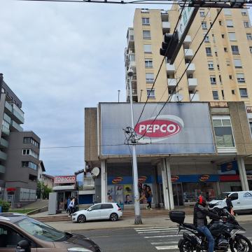 Poslovni prostor: Zagreb (Dubrava), uslužna djelatnost, 600 m2