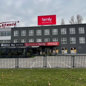 Atraktivan poslovni prostor: Zagreb , uredski, 250-350 m²