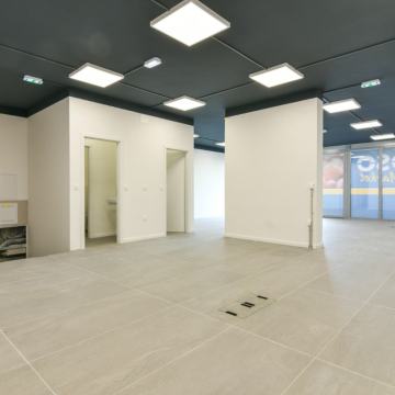 Poslovni prostor: Zagreb (Novi Jelkovec) 206 m2 - ATRAKTIVNA LOKACIJA