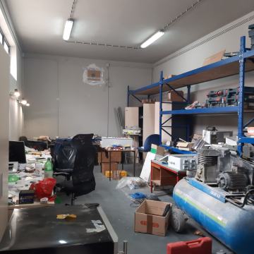 Poslovni prostor: Zagreb SLAVONSKA   AV. , 500 m2