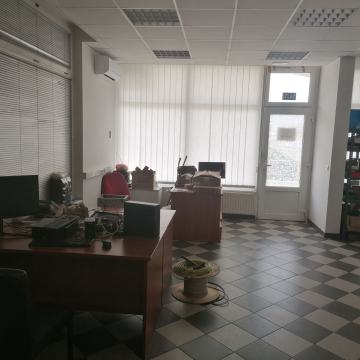 Poslovni prostor: PRODAJA Zagreb (Trnje), uredski, 192 m2