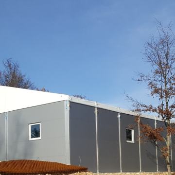 POTPUNO NOVA HALA ŽITNJAK ČVOR RADNIČKA HEINZELOVA 900m2 6eur/m2