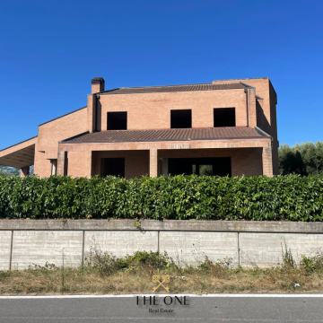 Predivna kuća u okolici Terama, Italija