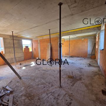 Prekrasan 2-soban stan u izgradnji, Trogir!