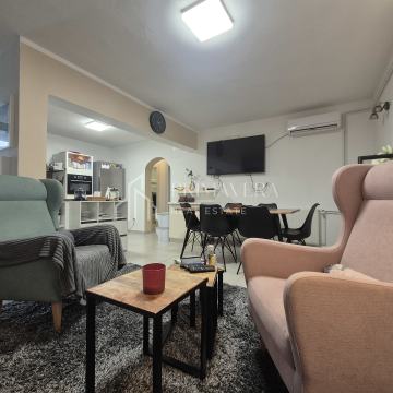 Pridraga, preuređena prizemnica s tri spavaće sobe