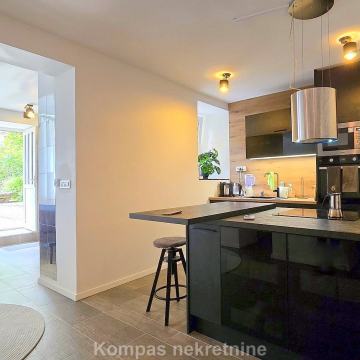 Prodaja, 3-soban renoviran stan, Donji Grad, Centar, Šenoina ul., 67m2