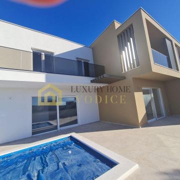 Prodaja, Kuća, Samostojeća, Šibensko-kninska županija, Vodice, Srima