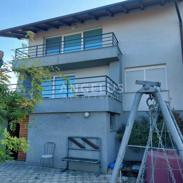 Sveta Nedelja, Svetonedeljski Breg - kuća 140 m2, panoramski pogled, p