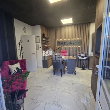 Prodaje se namješten pedikerski studio – funkcionalan prostor od 25 m²