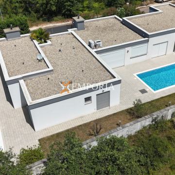 Prodaje se prekrasna prizemna kuća u Murvici pored Zadra