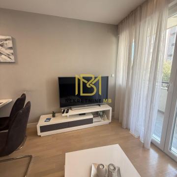 Prodajemo dvosoban stan sa dnevnim boravkom u Splitu, 58m2