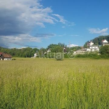 ATRAKTIVNO GRAĐEVINSKO ZEMLJIŠTE, CENTAR, STUBIČKE TOPLICE  - PRODAJA