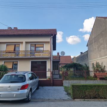 ZA PRODAJU: Kuća 182 m2 + dvorišna zgrada, naselje Matije Ivanića
