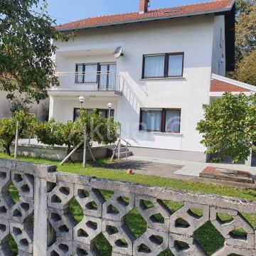 KUĆA KATNICA, 270 m2, VELIKA GORICA, BUŠEVEC - PRODAJA