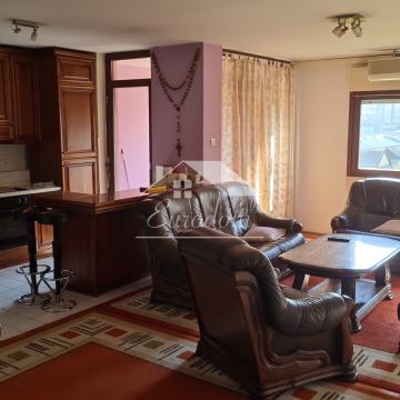 Na prodaju: Prostrani i svijetli stan u srcu Zagreba - Strojarska cest