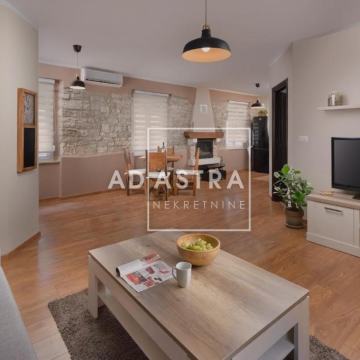 Pula, predivan stan  u starogradskoj jezgri