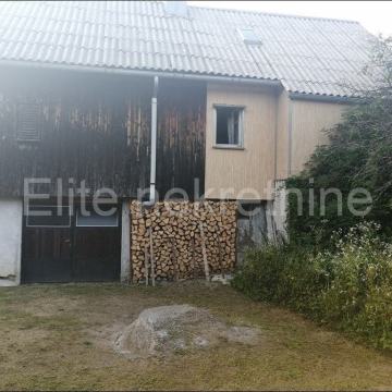 Ravna Gora - kuća za adaptaciju sa 330m2 okućnice!