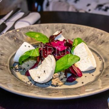 Restoran u širem centru Splita s terasom