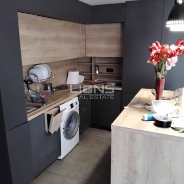 Rijeka, Centar, uređen i namješten stan, 50 m2