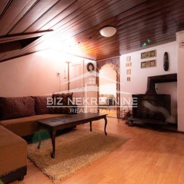 Rijeka-Pećine 2S+DB 73m2 Prvi red do mora