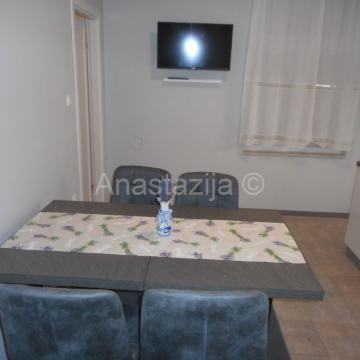 Rijeka, Pehlin, komforan 2S+DB stan s okućnicom