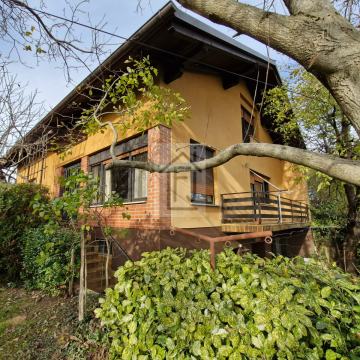 KUĆA NA VRHU MEĐIMURSKOG RAJA S PREKRASNIM VIDIKOM