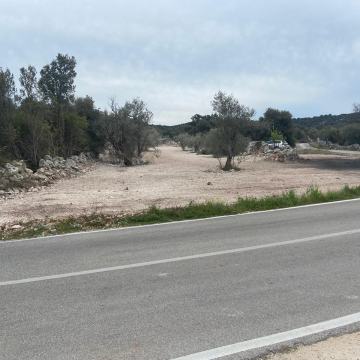 ROGOZNICA/Dvornica,zemljiste1100 m2/33.000 Eur PRILIKA!!!!!