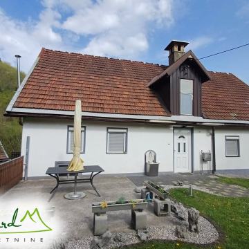 Samostojeća kuća nedaleko Delnica