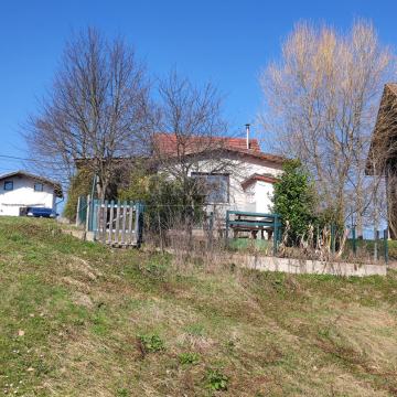 Samostojeća kuća Pustike, Velika Gorica, 69 m2+551 m2 okućnice