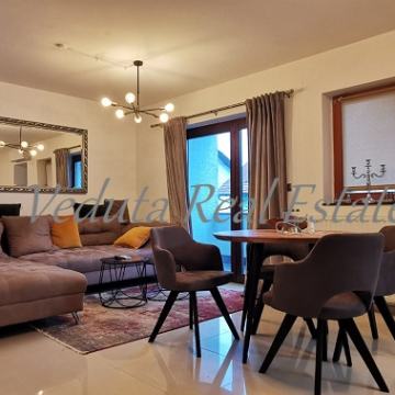 PRILIKA! SAMOSTOJEĆA KUĆA RAVNICE, 4 ETAŽE 415 m2, OKUĆNICA 354 m2