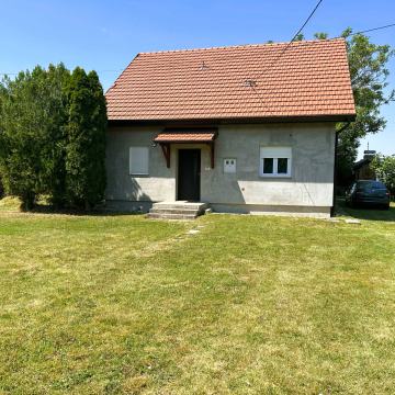Samostojeća obiteljska kuća: Čeminac, 170.00 m2