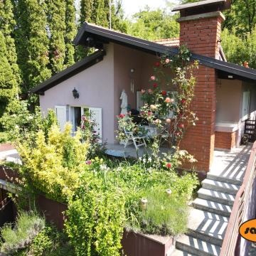 Šarmantna kuća okružena prirodom