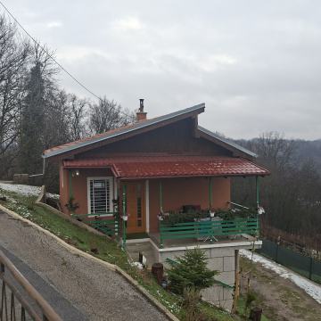 Šarmantna kuća s vrtom u Bedekovčini