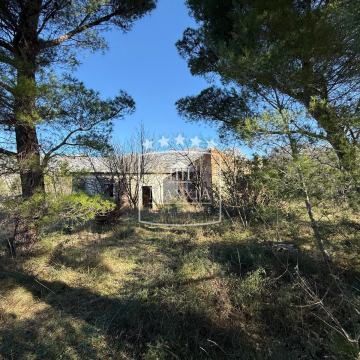 Seline - zemljište sa starinom! 90.000EUR