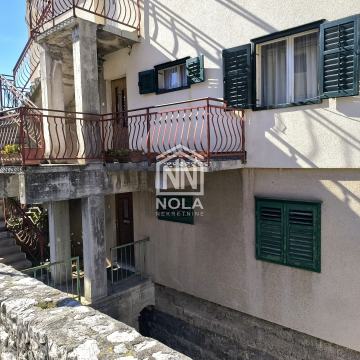 ŠIBENIK – Stan u centru s pogledom na more