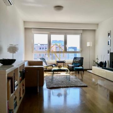 ŠIRI CENTAR- RADNIČKA CESTA- 3S-70M2