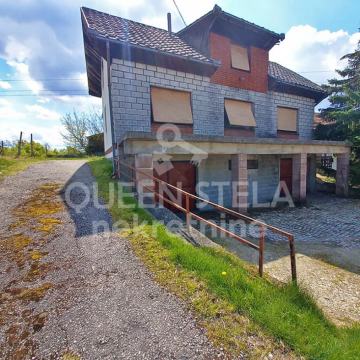 SNIŽENO! Kuća Vinica Breg, 220 m2, vinarija, vinogradi